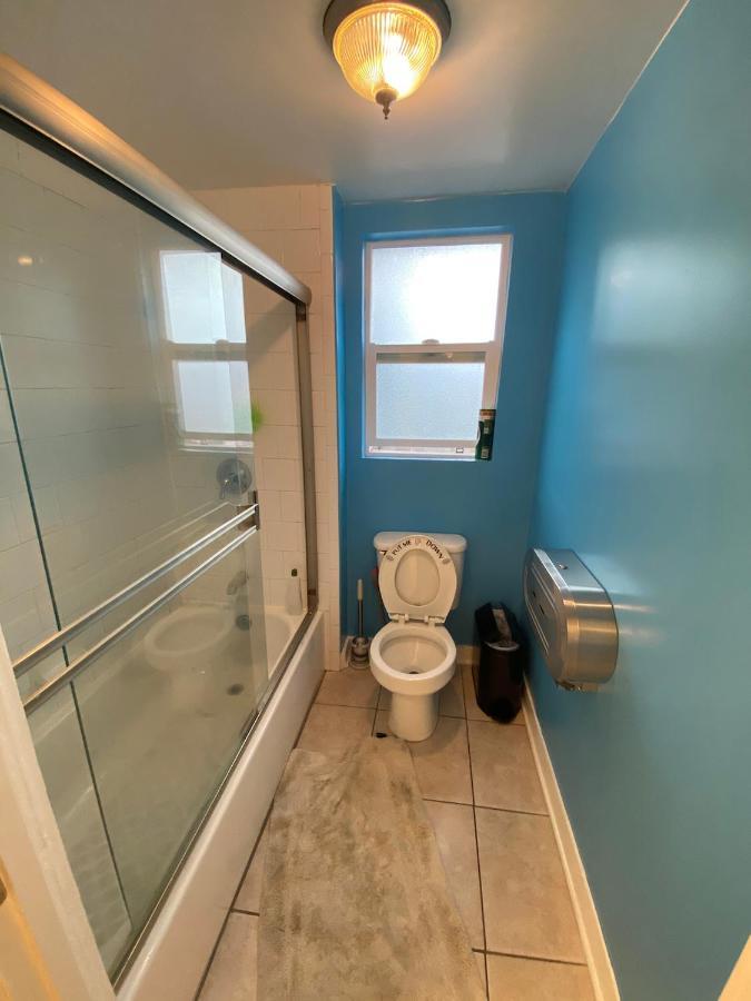 Private Large La Bedroom W Private Half-Bathroom - Ac - Wifi - Private Fridge Near Usc - Exposition Park - Usc Memorial Coliseum - Banc Of California Stadium - Downtown Los Angeles Dtla - University Of Southern California Usc! Ngoại thất bức ảnh