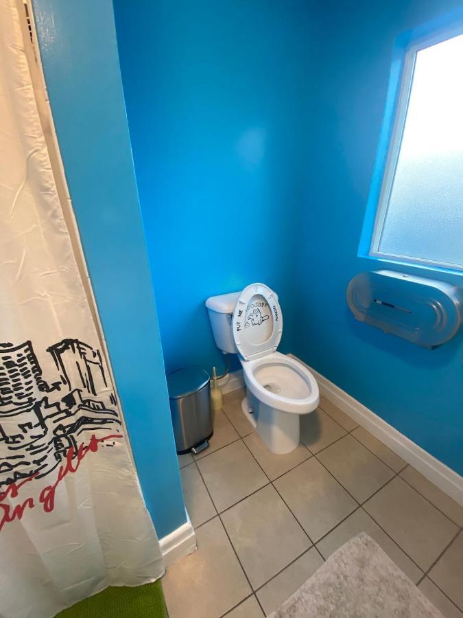 Private Large La Bedroom W Private Half-Bathroom - Ac - Wifi - Private Fridge Near Usc - Exposition Park - Usc Memorial Coliseum - Banc Of California Stadium - Downtown Los Angeles Dtla - University Of Southern California Usc! Ngoại thất bức ảnh
