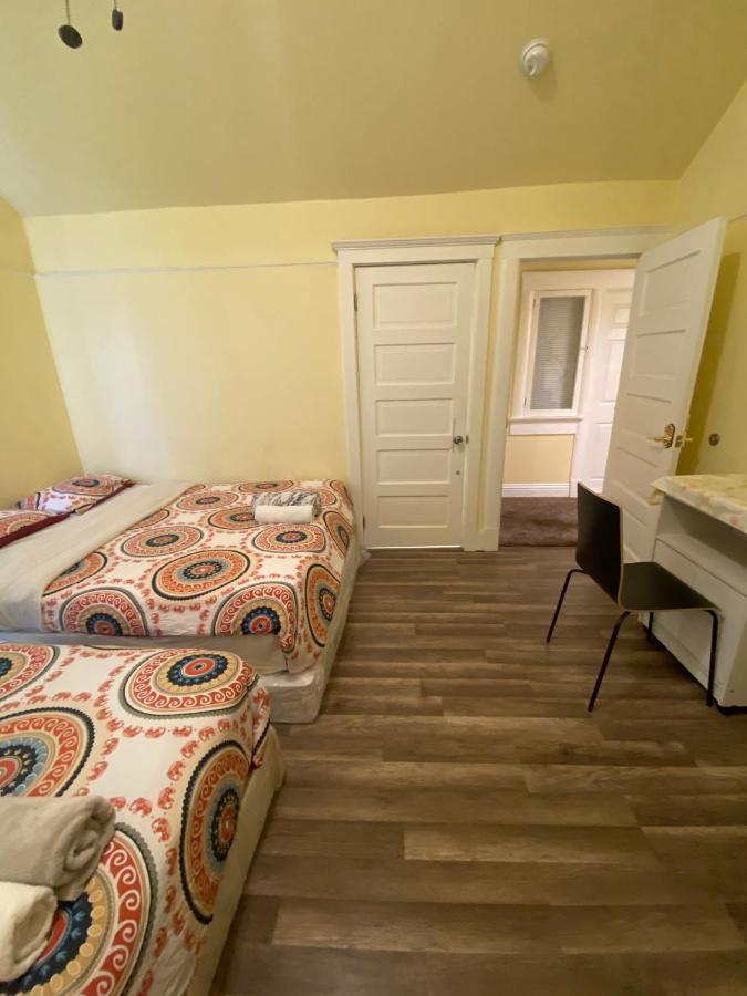 Private Large La Bedroom W Private Half-Bathroom - Ac - Wifi - Private Fridge Near Usc - Exposition Park - Usc Memorial Coliseum - Banc Of California Stadium - Downtown Los Angeles Dtla - University Of Southern California Usc! Ngoại thất bức ảnh