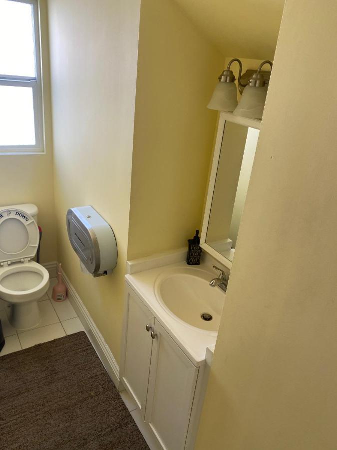 Private Large La Bedroom W Private Half-Bathroom - Ac - Wifi - Private Fridge Near Usc - Exposition Park - Usc Memorial Coliseum - Banc Of California Stadium - Downtown Los Angeles Dtla - University Of Southern California Usc! Ngoại thất bức ảnh